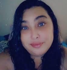 Veronica Padgett's Instagram, Twitter & Facebook