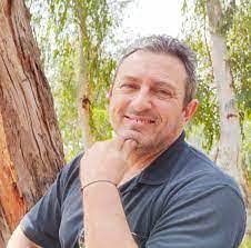 Albert Matatov's Instagram, Twitter & Facebook