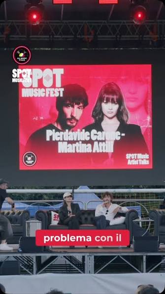 Lo streaming ha creato un flusso infinito di canzoni senza valore." A SPOT Il Podcast Pierdavide Carone ricostruisce come siamo arrivati fin qui: dallo spartito ai vinili, dai CD allo streaming che