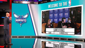 Последние твиты от lamelo ball(@lameloballfp). Nba Draft 2020 Inside The Lamelo Ball Draft Night Extravaganza