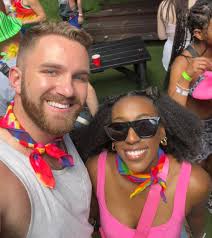 Back together for a visit❤️