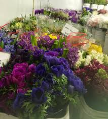 While amate is made in a few small villages in northern puebla, northern veracruz and southern hidalgo state, only san pablito in puebla manufactures the paper commercially. Inland Flower Market Home Facebook