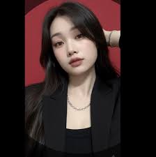 Kim Ngân (@ieuchong.tenung) • Facebook