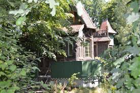 Schneider gartenmöbel inspiring stock schneider sonnenschirm rhodos twist 300 cm spannweite. Falkensee De Das Hexenhaus