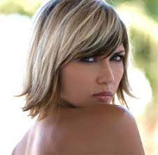 5 Techniques To Create Hair Highlights Lowlights Blonde Hair With Highlights Hair Highlights Colored Hair Tips