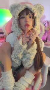 Sofi uwu (@dreamy_moo) - Urlebird