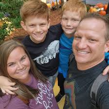 Pirated WICKED DVD copies sold online