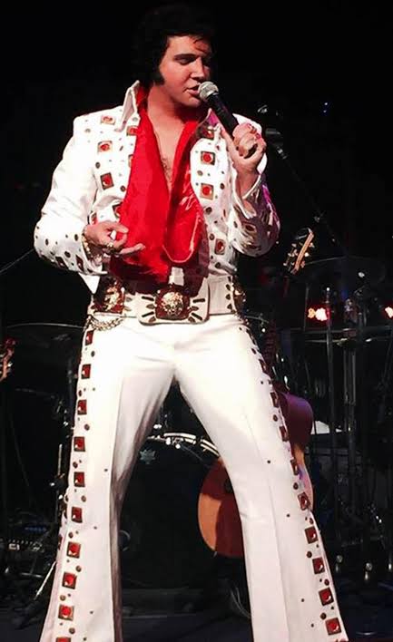 Hotel plans tribute concerts to honor Elvis' smash success in Vegas, four decades after his death - Los Angeles Times