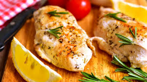 Si has estado siguiendo este blog desde hace mucho tiempo, te habrás también los cortes de pollo, me interesan las comidas nutritivas y con pollo por que estoy cocinando para una mami que está amamantando. Receta De Pechugas De Pollo Al Horno