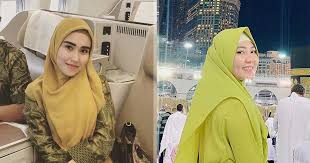 Nama ayu ting ting mulai dikenal saat dia melantunkan tembang alamat palsu. Gaya Berhijab Ayu Ting Ting Dan Via Vallen 4 Nyata