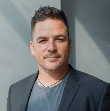 Tim Boyne's Instagram, Twitter & Facebook