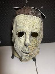 Micheal Myers Halloween Ends Trick Or Treat Studios