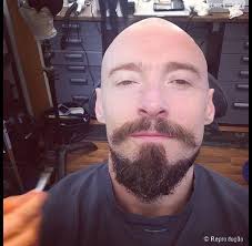 29284 Hugh Jackman Aparece Careca E Barbudo 620x0 2 Jpg 620 604 Bald Head With Beard Hugh Jackman Shave Her Head