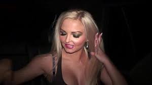 Categories amateur, blonde, blowjob, brunette, cumshots, pov, public, shaved, strt sex. A Hot Blonde Girl Is Giving Head To A Random Guys In Public Xxx Movies Tube100