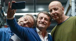 Cosa li aveva separati' lo svela aldo baglio. Il Film Di Aldo Giovanni E Giacomo Fa Piu Piangere Che Ridere Ed E Giusto Cosi