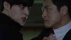 4 years ago it looks nice, but can the 8 yellow pieces keep the camera stably when you're sliding the camera? Blood K Drama