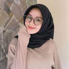 Inilah 10 anak cewek tercantik terimut di dunia pilih. 640 Ide Hijab Berkacamata Di 2021 Hijab Kacamata Jilbab Cantik