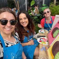 I'm looking to get a tattoo in Amsterdam. Just a small tulip