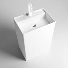 dyconn square freestanding solid