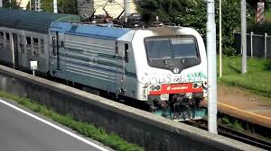 Trenord is also involved in two other new segments of mass public mobility: Trenord Arlecchino No Comment Youtube