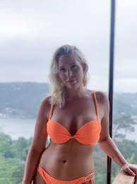 © leveres av nettavisen tar bachelor: Aurora Gude Ti Ting A Gjore I Host