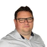 Michael Broadfoot's Instagram, Twitter & Facebook