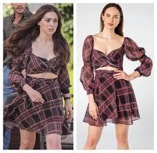 Başrollerinde aytaç şaşmaz ve cemre baysel'in oynadığı dizide ikili birbirine çok yakıştırıldı. Baht Oyunu Dizisi Oyuncu Kiyafetleri Ve Markalari 4 Bolum My Fashion Notes