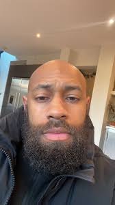 Jamie L Charles (@JamieLCharles_)