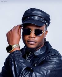 When you order big moe, but he came from temu. ( rip big moe legend)