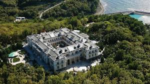 Screenshot aus dem film ein palast für putinscreenshot youtube. Kremlin Aligned Media Confirms Putin Palace Still Under Construction The Moscow Times