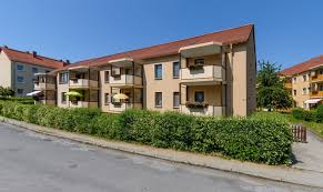 Hier finden sie wohnungen zum mieten vieler immobilienportale und durch die einfache & schnelle wohnungssuche mit intuitiven filtermöglichkeiten ist das ziel traumwohnung zum greifen nah. Wohnung In Bautzen Mieten Bei Der Wbg Eg Wohngebiet Bautzen West