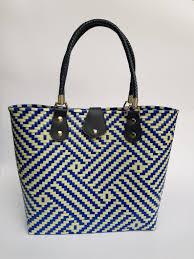 Woven Plastic Bag Handwoven From Thailand Gift Classic Bag Beach Wicker Bag Wedding Shoulder Bag Round Basket Tote Bridesmaid Bridal Plastic Bag Bags Market Basket Bag
