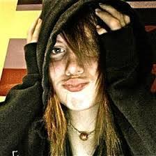 Anna Hendrix's Instagram, Twitter & Facebook