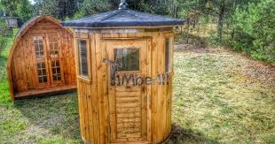 Barrel Garden Outdoor Sauna With Complete Panoramic Window And Dressing Room Timberin Youtube Sauna S Buiten Houten