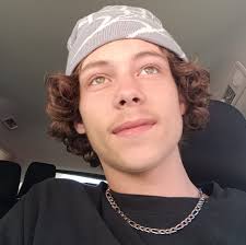 This guy lost his balance and didn't want my cookies! 😢 #motorcycle  #bikelife #funny