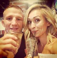 Dillashaw too, has a pet dog named smokey. T J Dillashaw S Wife Rebecca Dillashaw Pretty Girlfriend Bio