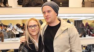 She was born in 1990s, in millennials generation. Mariana Pracharova Extra Cz