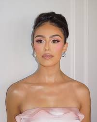 Jocelyne Mua x Cover Of beauty master class was a success! I want to give a  big thank you to @cover_of_beauty for agreeing to do this class with me,  she's literally a