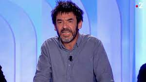 Suivez @onpcofficiel et réagissez en direct avec le hashtag onpcofficiel. Le Sketch De Thomas Vdb On N Est Pas Couche 31 Aout 2019 Onpc Pause Fun