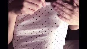 じらしチクニー】ノーブラでリラックスしてたらムラムラしてちくびが勃ちました Japanese Nipple Masturbation Touch on  the Clothe - Pornhub.com