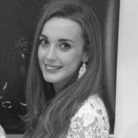 Lara Way's Instagram, Twitter & Facebook