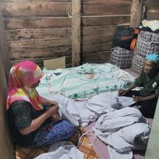 Saksikan drama setia hujung nyawa dalam slot akasia, tv3 mulai 24 disember 2012, isnin hingga khamis, 7.00 malam. Suami Setia Hingga Hujung Nyawa Kongsi Susah Senang Hingga Isteri Meninggal Dunia