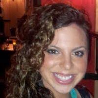 Kim Biondi's Instagram, Twitter & Facebook