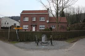 Campagne voeren op het platteland overg. Memorial Brigadier Lescrenier Sint Martens Voeren Voeren Tracesofwar Com