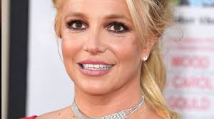 Watch the official music video for .baby one more time by britney spearslisten to britney spears: Britni Spirs Obyasnila Zachem Postoyanno Publikuet Pikantnye Foto