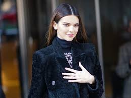 Kendall jenner might have watched the shows instead of walking for them in new york. Lookbook Kendall Jenner Street Style