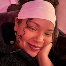 If yall need a good laugh today😂😂