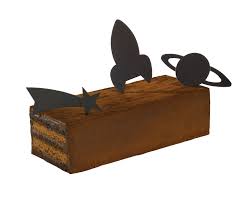 Maître chocolatier et meilleur ouvrier de france, franck kestener ose et met nos papilles en exergue grâce à ses succulentes associations de saveurs. Buche Sideral Buche De Noel Buche Patissiere Patissiere