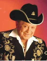He started as a member of the grand ole opry in 1948 and became a member of the country music hall of fame in 1983. Little Jimmy Dickens Famousfix Com