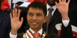 Résultats en direct de formule 1. Qui Est L Etrange Andry Rajoelina